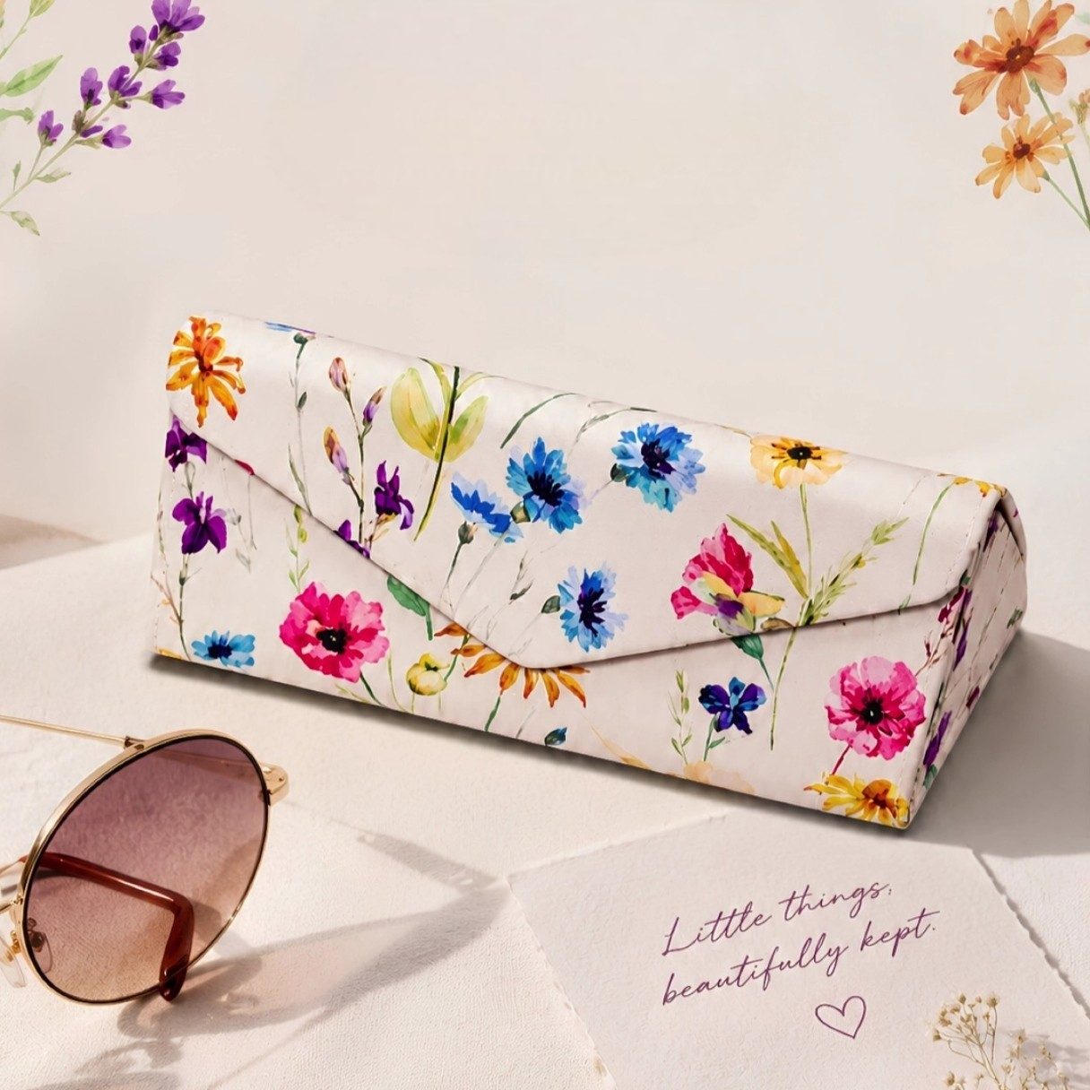 Eyewear Case for Women / Stylish Sunglass Organizer