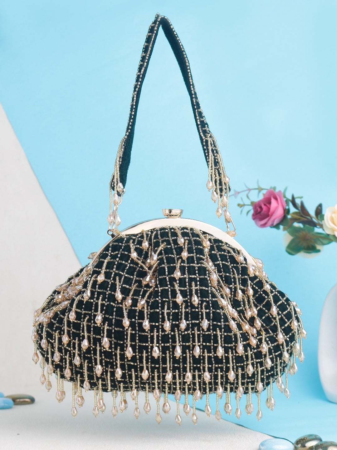 Pearl Drop Woman Handbag