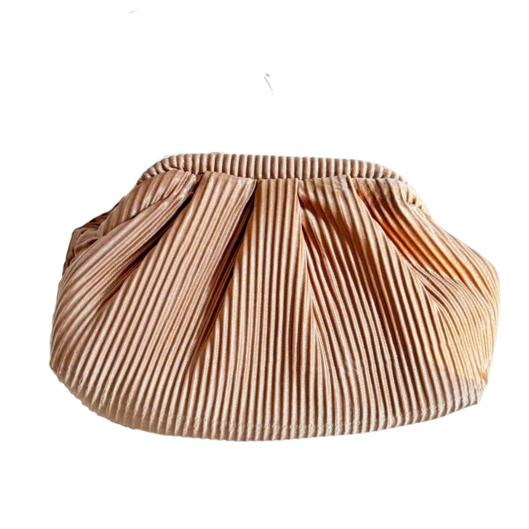 Women Cloud Golden Bag for Evening Party