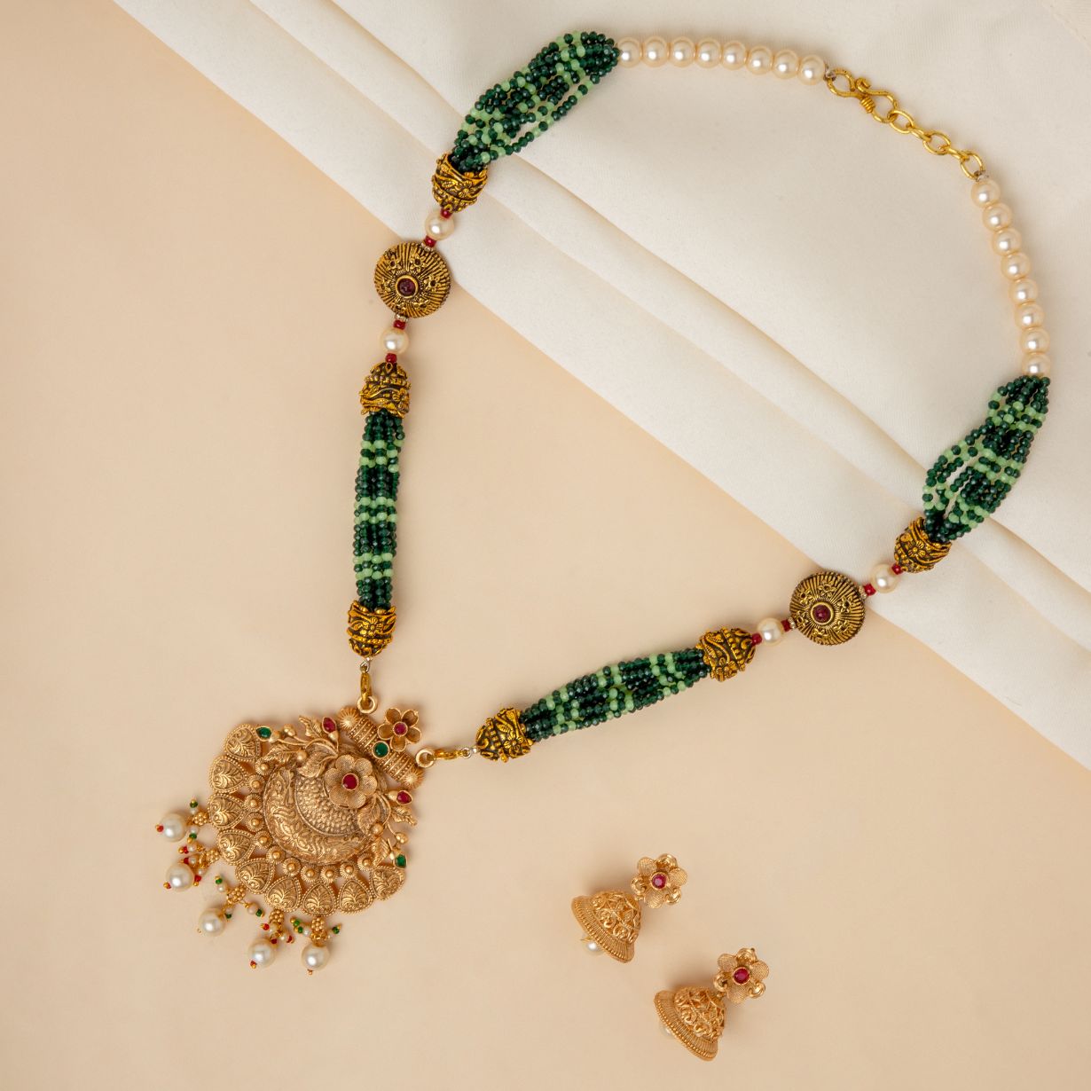 Temple Jewelry Necklace with Flower Pendant and Green Beads for Festivals and Weddings