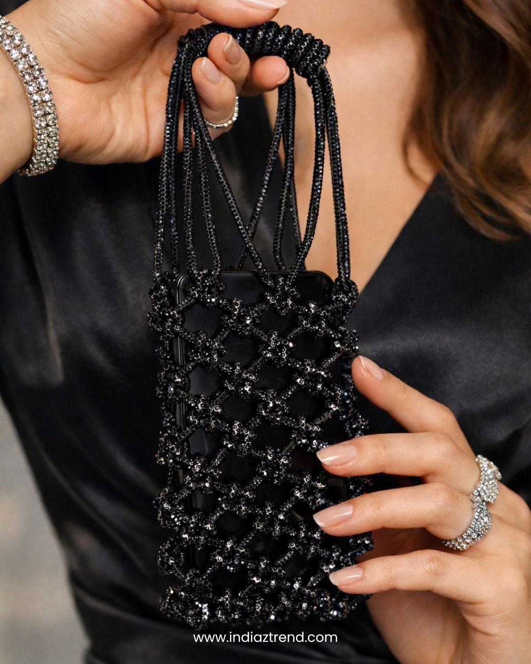 Knotted Macrame Party Mobile Carry Bag